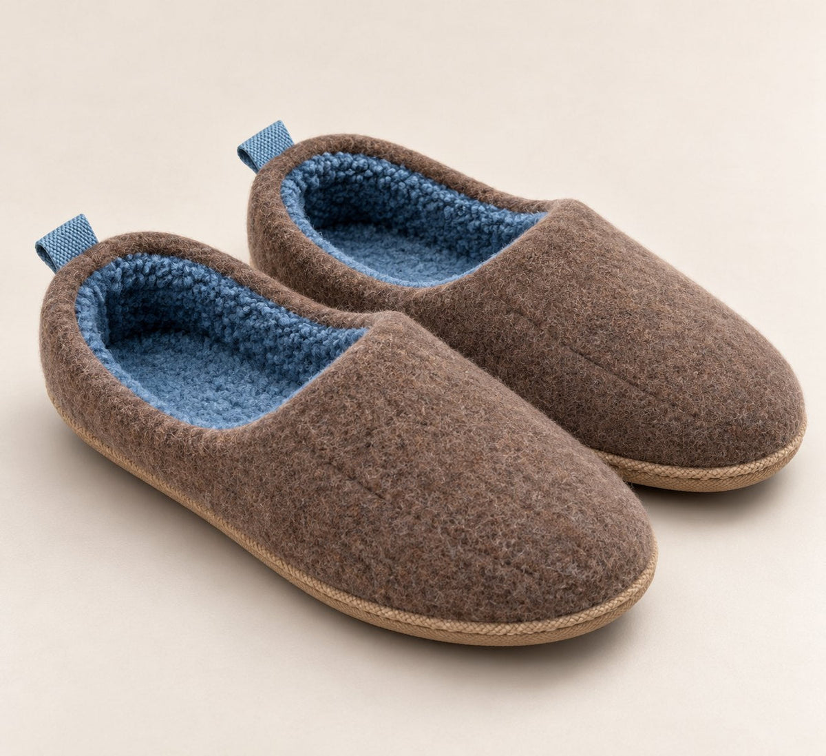 Fleece-lined slippers in Brown