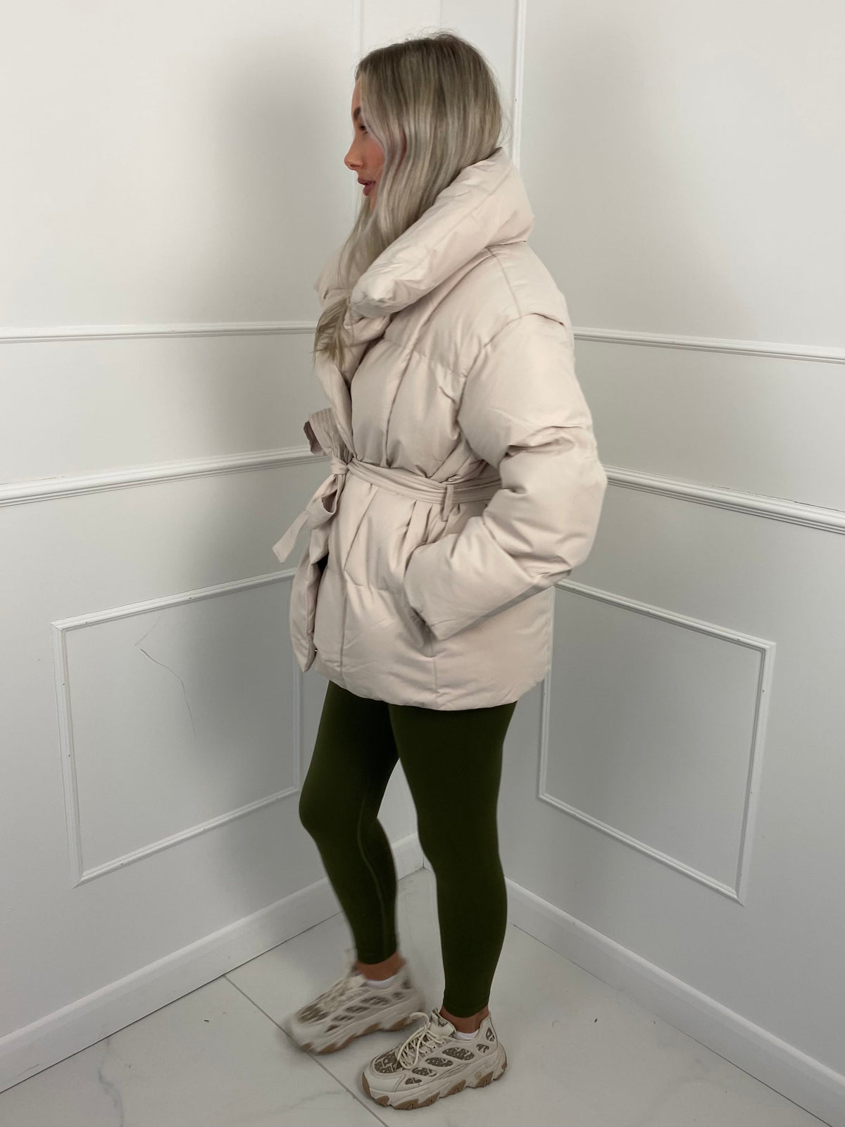 Short Quilted Winter Jacket with Fitted Waist, view 13