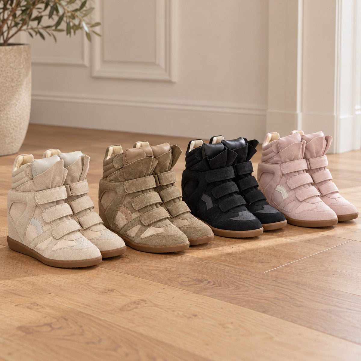 Women's hidden wedge high-top trainers